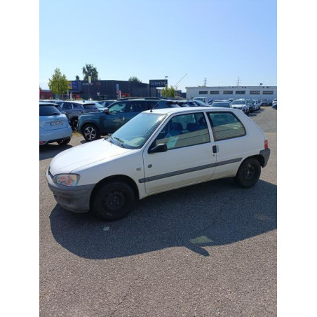 Optique avant principal droit (feux)(phare) PEUGEOT 106