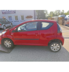 Renfort pare choc arriere (traverse) CITROEN C1 1 Photo n°1