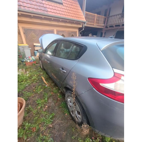 Porte avant gauche RENAULT MEGANE 3