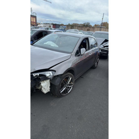 Malle/Hayon arriere VOLKSWAGEN GOLF 7
