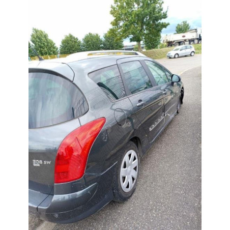 Aile avant gauche PEUGEOT 308 1 SW Photo n°1