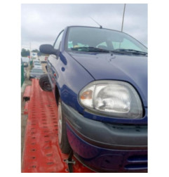 Aile avant gauche RENAULT CLIO 2 Photo n°1
