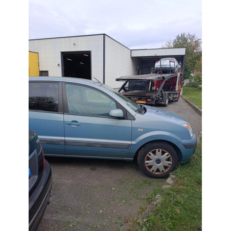 Aile avant droit FORD FUSION Photo n°1