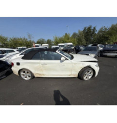 Vitre arriere droit BMW SERIE 1 E88 Photo n°15