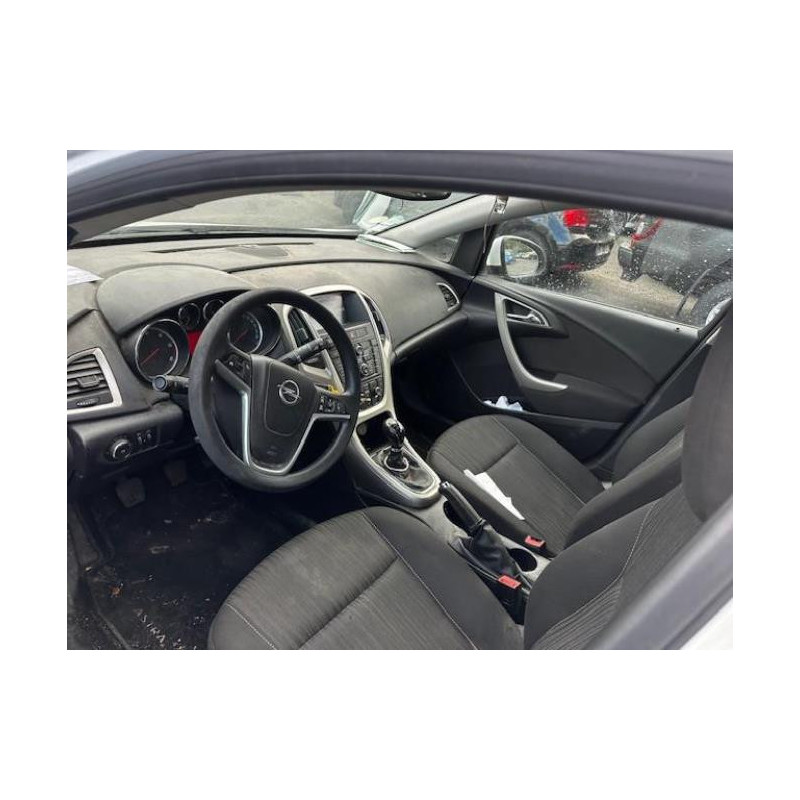 Compresseur clim OPEL ASTRA J SPORTS