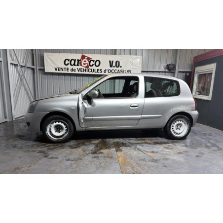 Malle/Hayon arriere RENAULT CLIO 2 CAMPUS