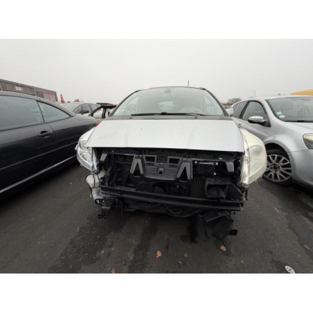 Pare boue arriere droit PEUGEOT 5008 1 Photo n°1