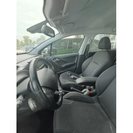 Retroviseur gauche PEUGEOT 208 1