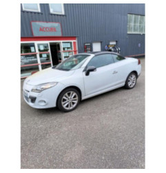 Boitier servitude moteur (BSM) RENAULT MEGANE 3 Photo n°1