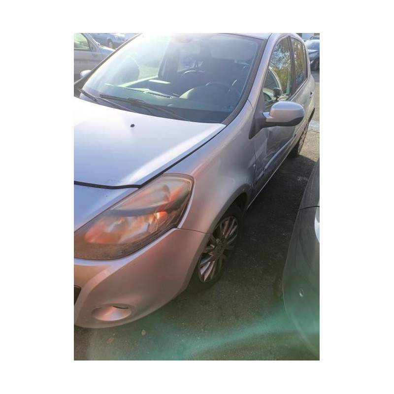 Capot RENAULT CLIO 3