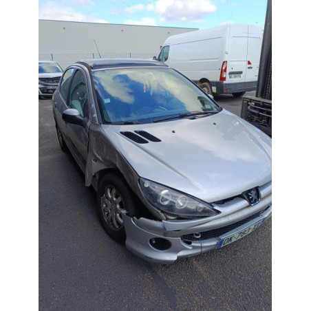 Moteur PEUGEOT 206
