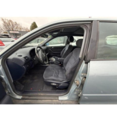 Attache ceinture arriere droit AUDI A3 1 Photo n°11