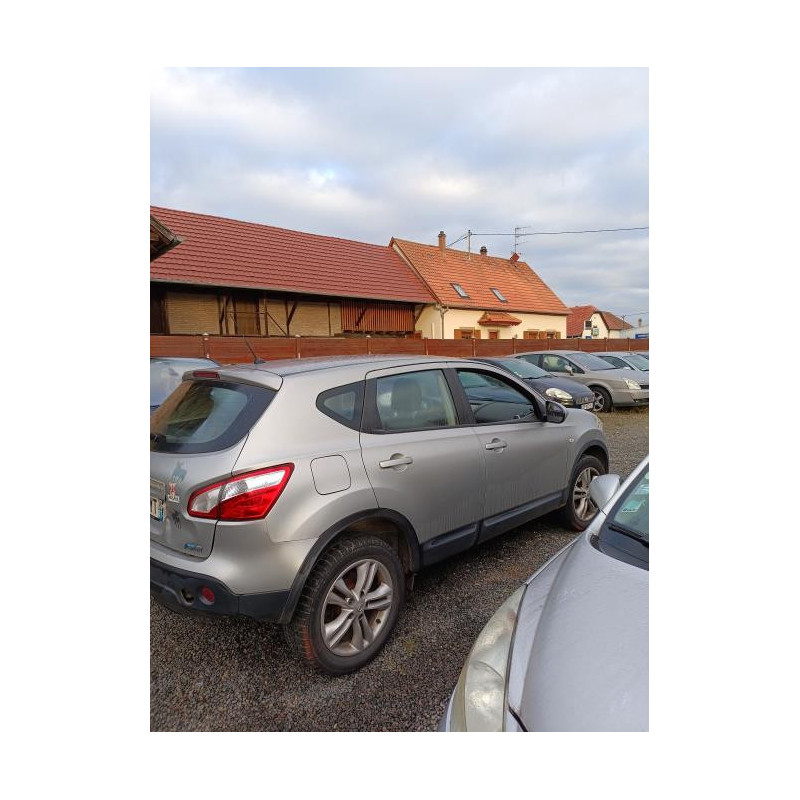 Verin de coffre NISSAN QASHQAI 1