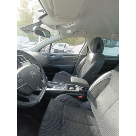 Planche de bord complete CITROEN C4 2 Photo n°1
