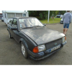 Optique avant secondaire droit (feux)(clignotant) FORD ESCORT 3 Photo n°7