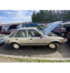 Optique avant secondaire droit (feux)(clignotant) FORD ESCORT 4 Photo n°9