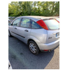 Anti brouillard arriere gauche FORD FOCUS 1 Photo n°7