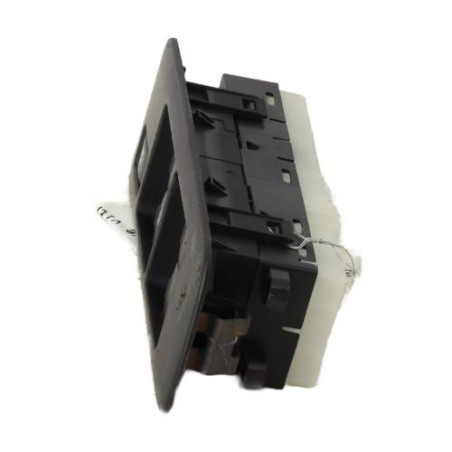 Interrupteur de leve vitre avant gauche NISSAN QASHQAI 1