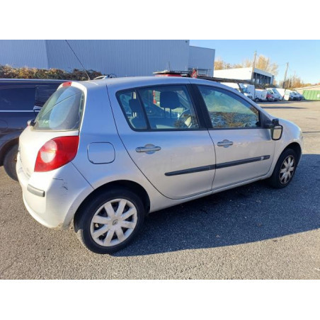 Renfort pare choc arriere (traverse) RENAULT CLIO 3 Photo n°2