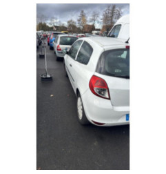 Volant RENAULT CLIO 3 Photo n°3