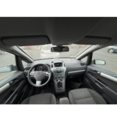 Alternateur OPEL ZAFIRA B Photo n°17