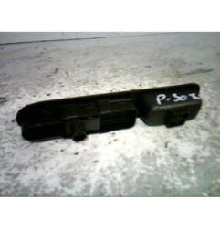 Interrupteur de leve vitre avant droit PEUGEOT 307