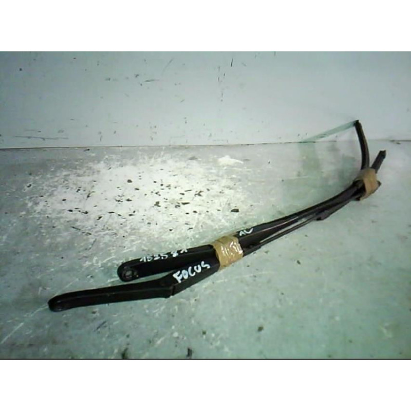 Bras essuie glace avant FORD FOCUS 2