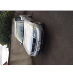 Verin de capot AUDI A4 1 Photo n°4