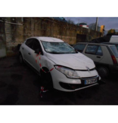 Verin de capot RENAULT MEGANE 3 Photo n°4