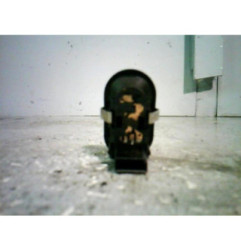 Interrupteur de leve vitre avant droit OPEL ASTRA G