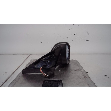 Retroviseur droit AUDI A4 1