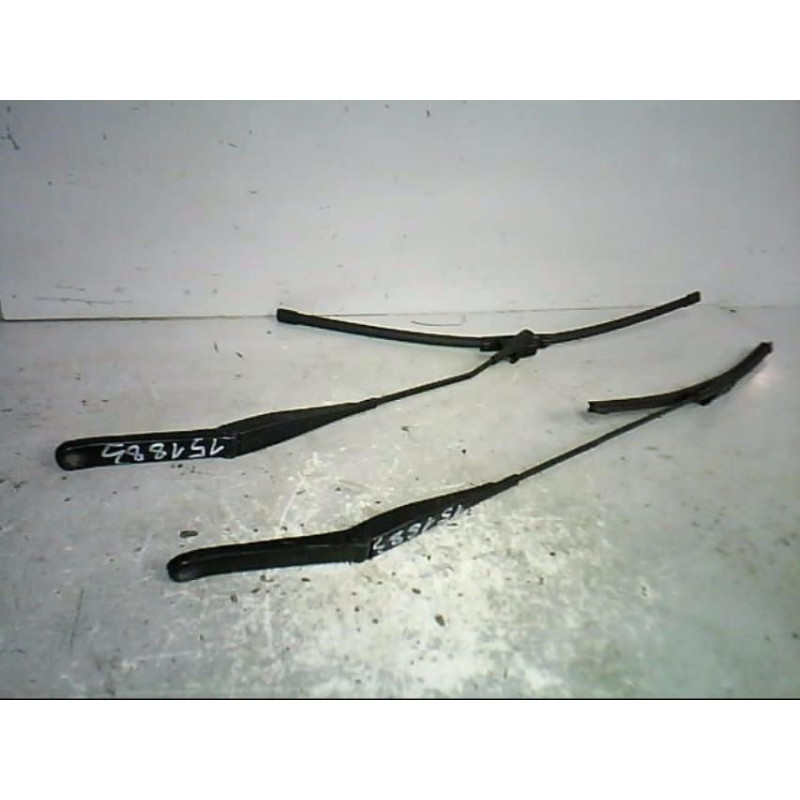 Bras essuie glace avant FORD FOCUS 2