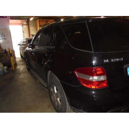 Renfort pare choc avant (traverse) MERCEDES CLASSE M 164