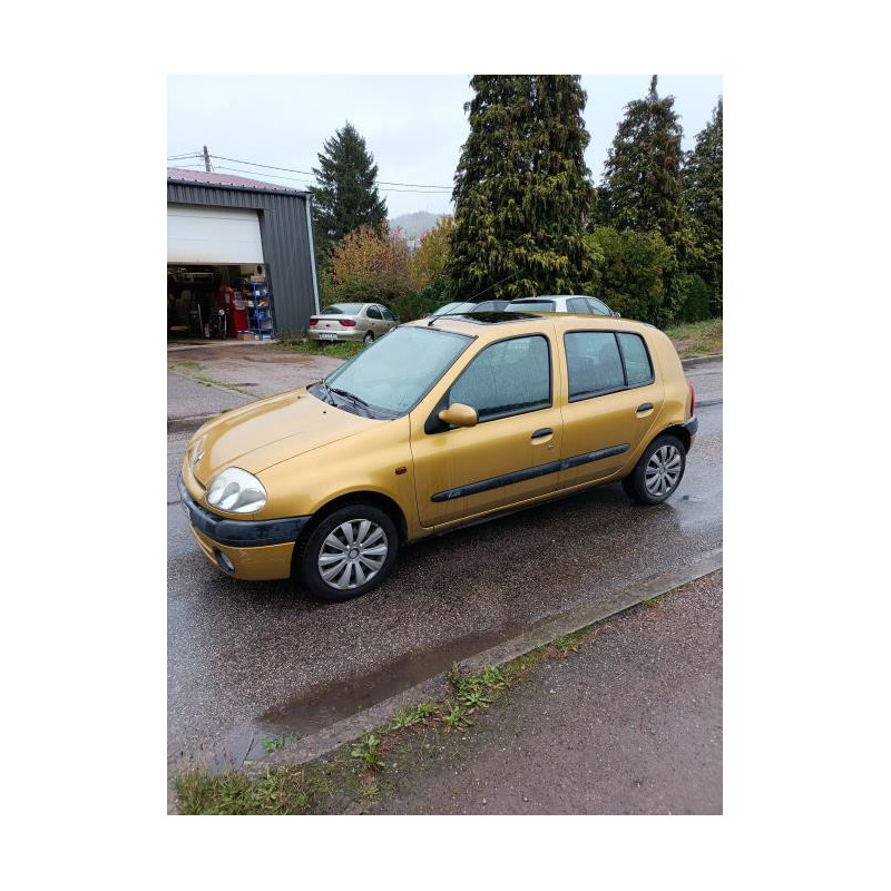 Aile avant droit RENAULT CLIO 2