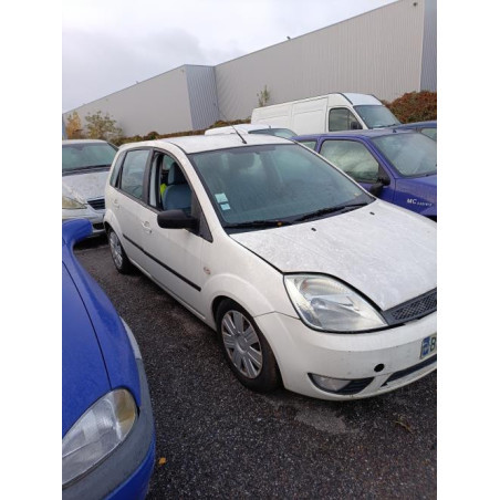 Serrure avant droit FORD FIESTA 5