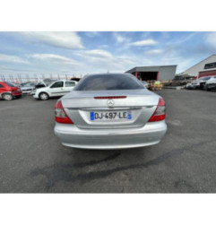 Grille de calandre droite MERCEDES CLASSE E 211 Photo n°9