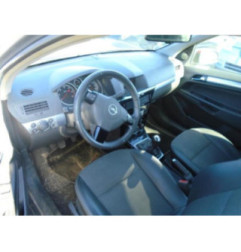 Enjoliveur anti brouillard OPEL ASTRA H Photo n°4