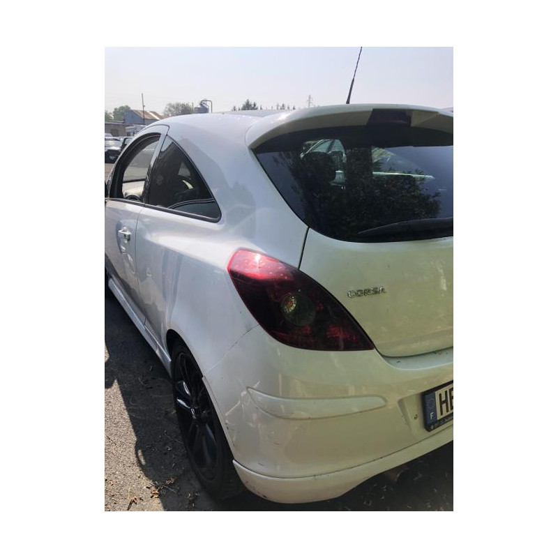 Capot OPEL CORSA D