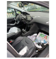 Moyeu avant droit PEUGEOT 208 1 Photo n°5