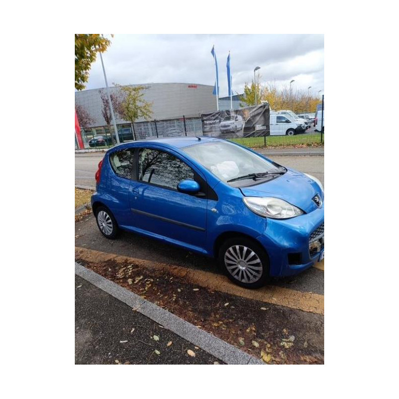Moteur essuie glace avant PEUGEOT 107