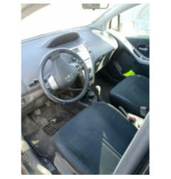 Feu arriere principal droit (feux) TOYOTA YARIS 2 Photo n°3