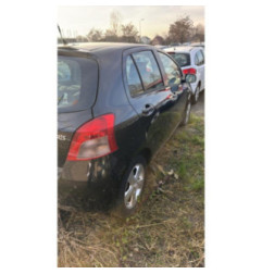 Serrure avant droit TOYOTA YARIS 2 Photo n°10