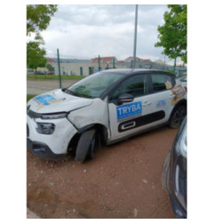 Moyeu avant droit CITROEN C3 3 Photo n°1