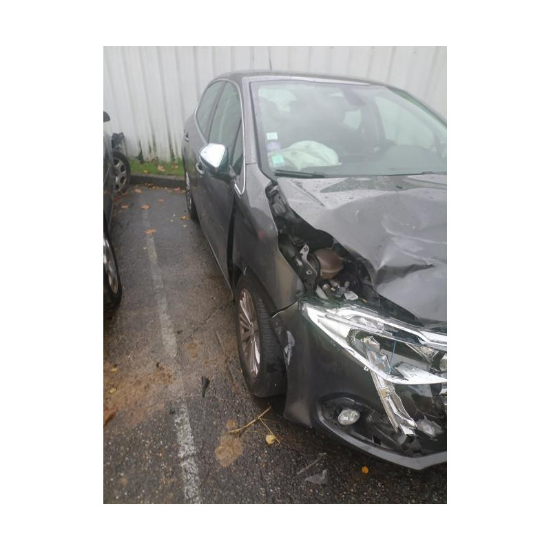 Porte avant gauche PEUGEOT 208 1