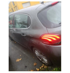 Moteur PEUGEOT 208 1 Photo n°5