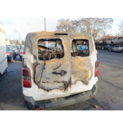 Moyeu avant droit TOYOTA PROACE 3 CITY Photo n°5