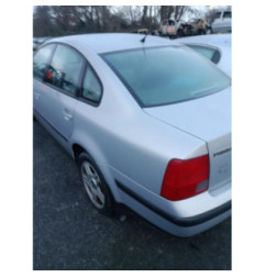 Train arriere complet VOLKSWAGEN PASSAT 4 Photo n°4