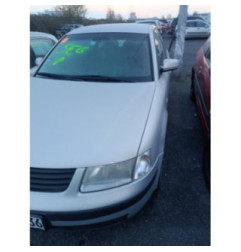 Retroviseur droit VOLKSWAGEN PASSAT 4