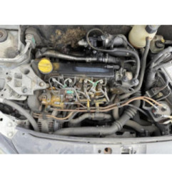 Capot RENAULT CLIO 2 CAMPUS Photo n°13