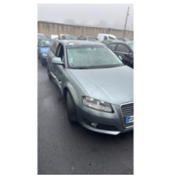 Verin de coffre AUDI A3 2 Photo n°4